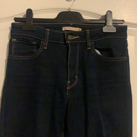 Levi’s 721 high rise skinny - dark wash - Picture 4 of 7
